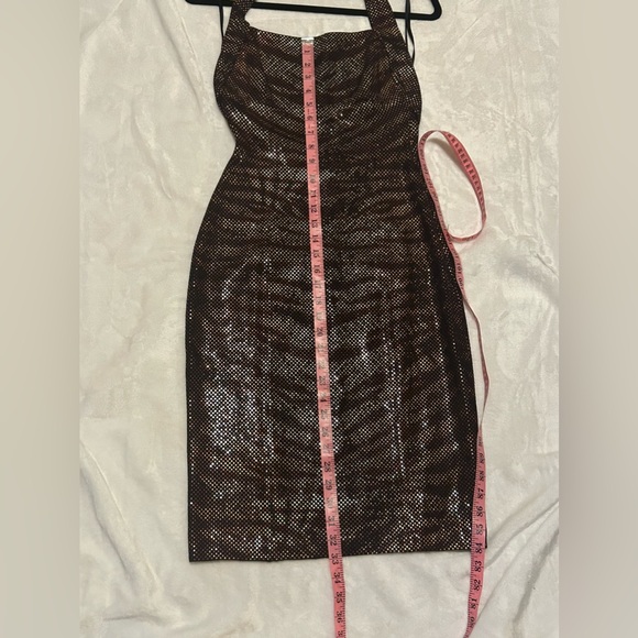 BEAUTIFUL St John evening Dress 2 sparkle - Picture 4 of 10